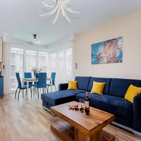 Apartament Porto Santa Rewales Екстериор снимка
