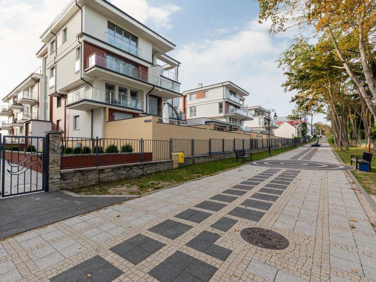 Apartament Porto Santa Rewales Екстериор снимка
