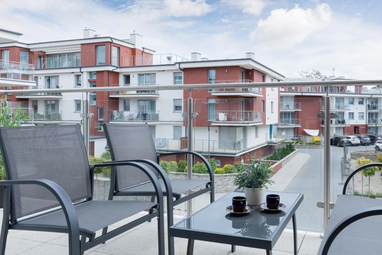 Apartament Porto Santa Rewales Екстериор снимка